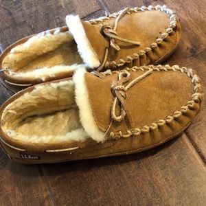 LL Bean wicked good slippers